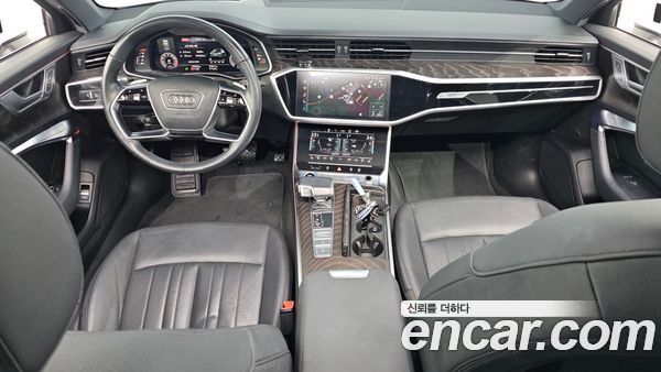 Audi A6 2022, фото 7