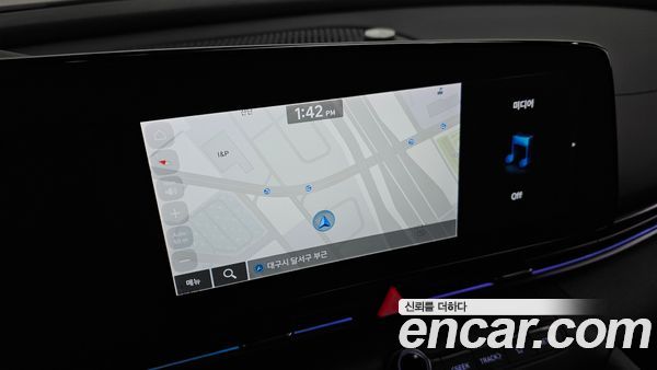 Hyundai Elantra 2022, фото 14