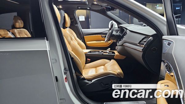 Volvo XC90 2021, фото 10
