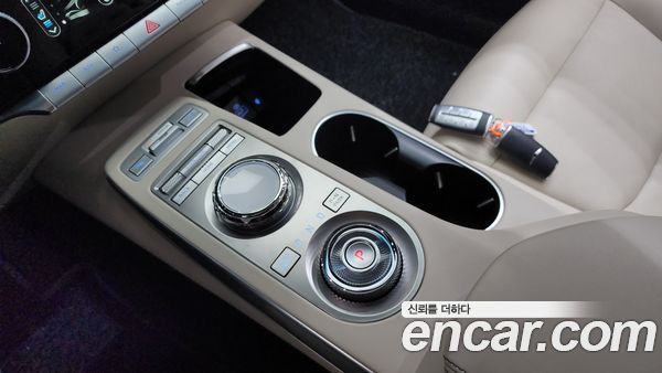 Genesis GV70 2022, фото 9