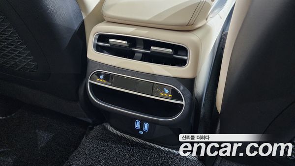 Genesis GV70 2022, фото 18