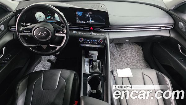 Hyundai Elantra 2022, фото 7