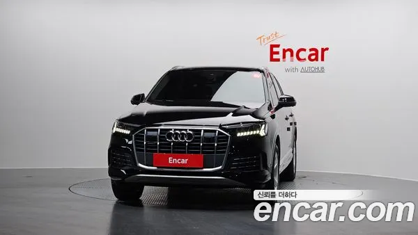 Audi Q7 2022, фото 3