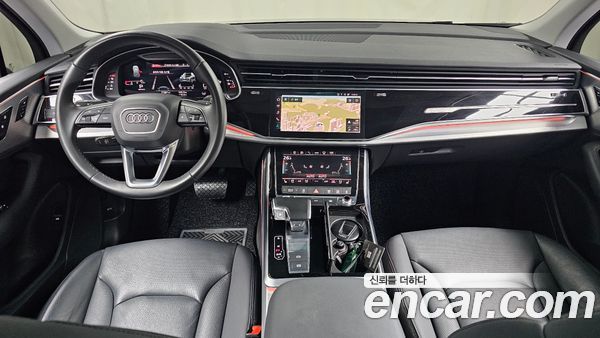 Audi Q7 2022, фото 7