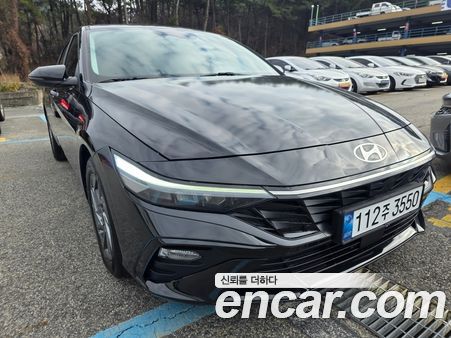 Hyundai Elantra 2024, фото 3