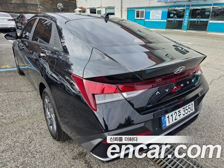 Hyundai Elantra 2024, фото 7