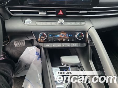 Hyundai Elantra 2024, фото 12