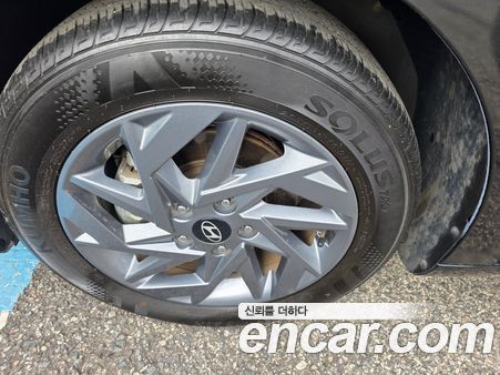 Hyundai Elantra 2024, фото 15