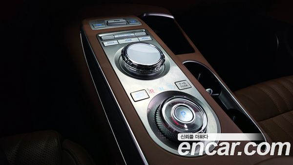 Genesis GV70 2022, фото 9
