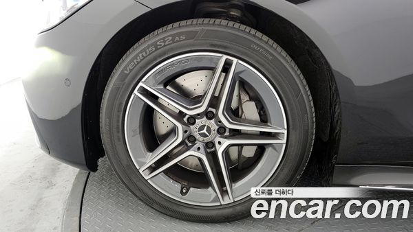Mercedes-Benz S-Class 2022, фото 5