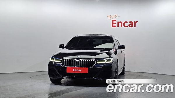 BMW 5 Series 2023, фото 3