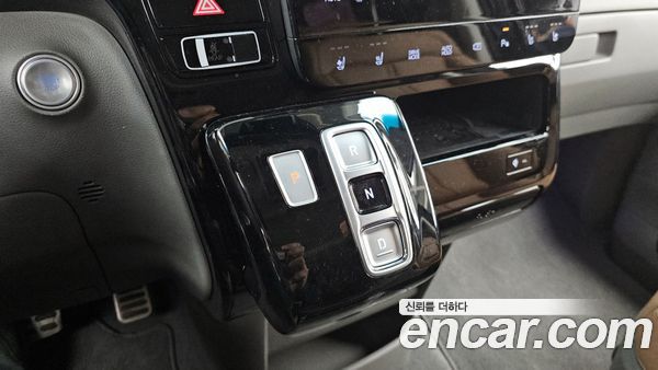 Hyundai Staria 2023, фото 9