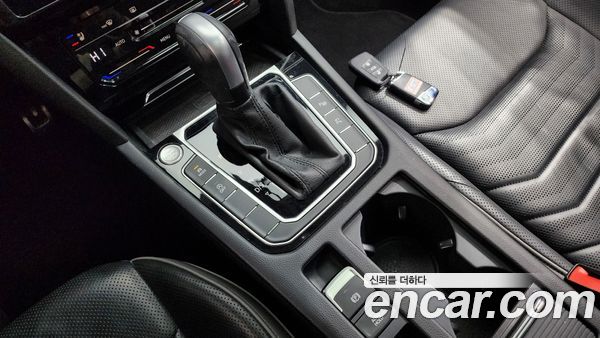 Volkswagen Arteon 2023, фото 9
