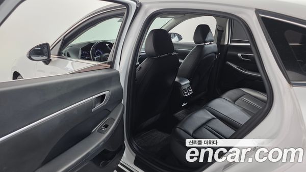 Hyundai Sonata 2022, фото 17