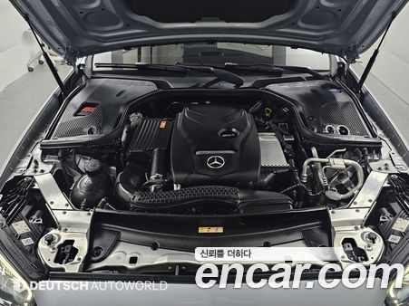 Mercedes-Benz E-Class 2021, фото 6