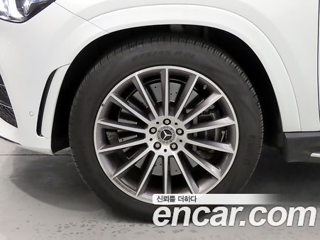 Mercedes-Benz GLE 2023, фото 5