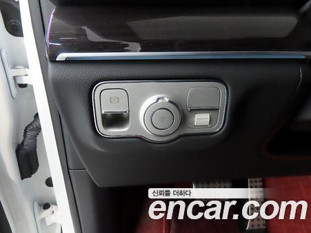 Mercedes-Benz GLE 2023, фото 18