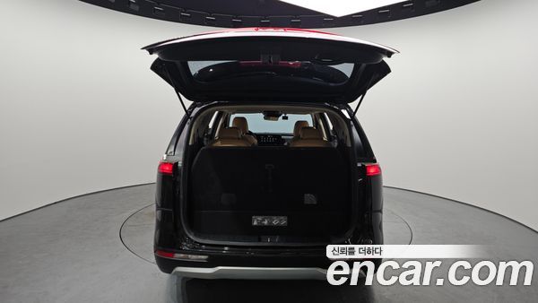 Kia Carnival 2022, фото 20