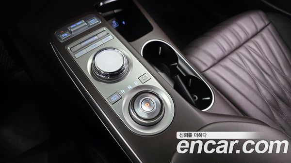 Genesis GV70 2021, фото 9
