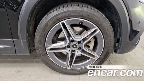 Mercedes-Benz GLB 2021, фото 5
