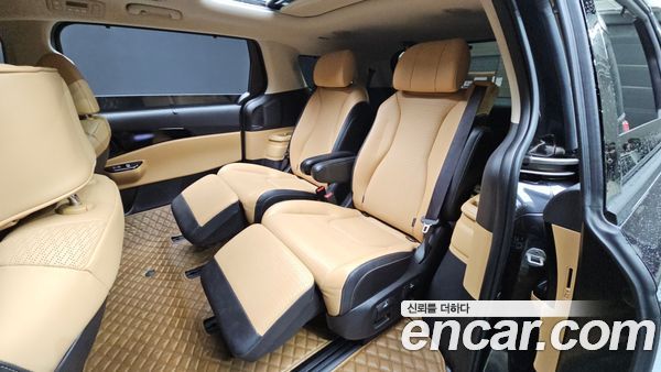 Kia Carnival 2022, фото 12
