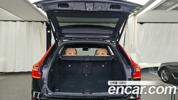 Volvo XC60 2022, фото 20