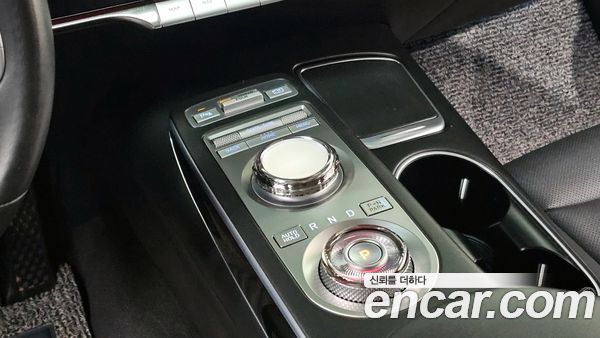 Genesis GV70 2021, фото 9