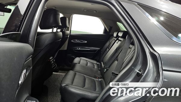 Genesis GV70 2021, фото 12