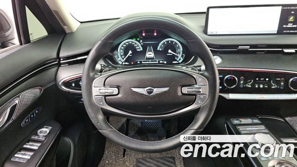 Genesis GV70 2021, фото 13
