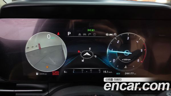 Kia Carnival 2021, фото 8