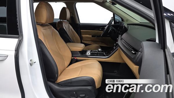 Kia Carnival 2021, фото 11