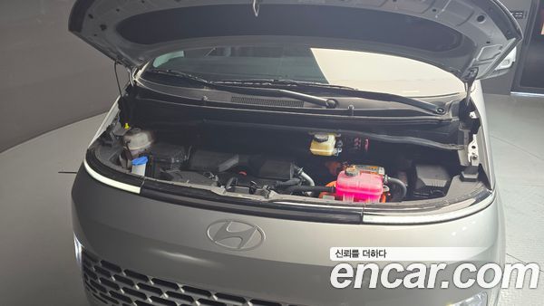 Hyundai Staria 2025, фото 6