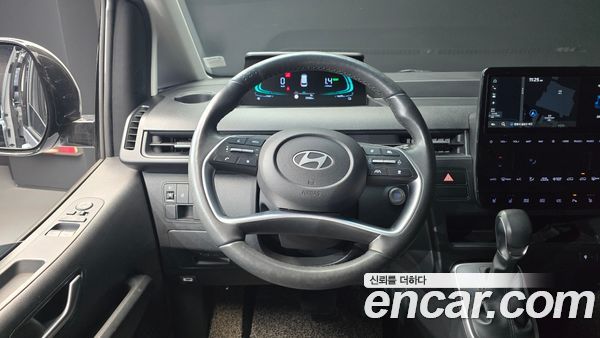 Hyundai Staria 2025, фото 14