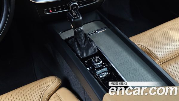 Volvo S60 2020, фото 9