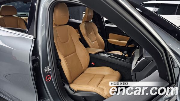 Volvo S60 2020, фото 10