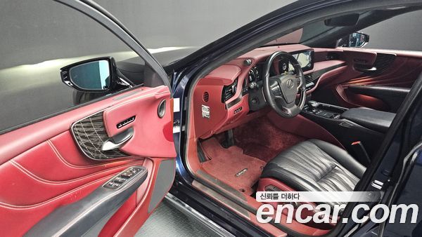Lexus LS 2022, фото 11