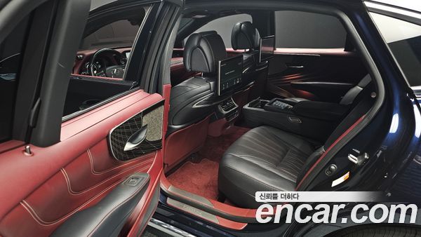 Lexus LS 2022, фото 12