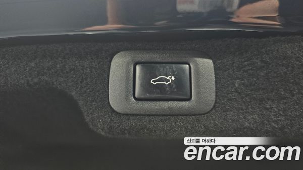 Lexus LS 2022, фото 20