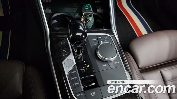 BMW 3 Series 2022, фото 9