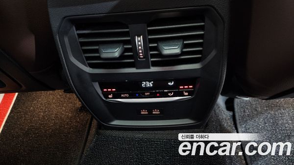 BMW 3 Series 2022, фото 18