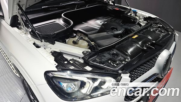 Mercedes-Benz GLE 2021, фото 6
