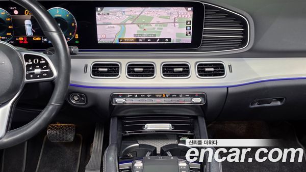 Mercedes-Benz GLE 2020, фото 13