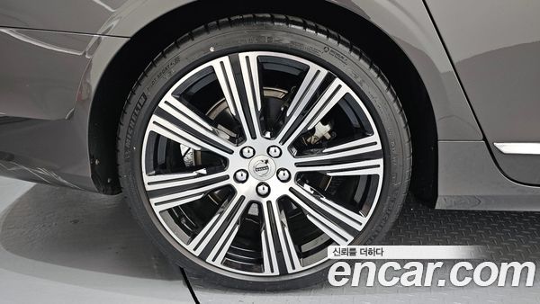 Volvo S90 2023, фото 5