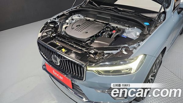 Volvo XC60 2023, фото 6