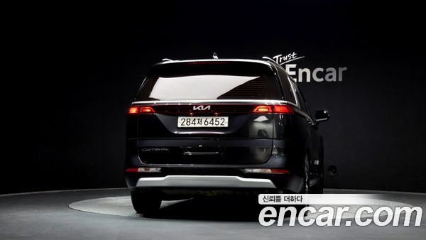 Kia Carnival 2021, фото 4