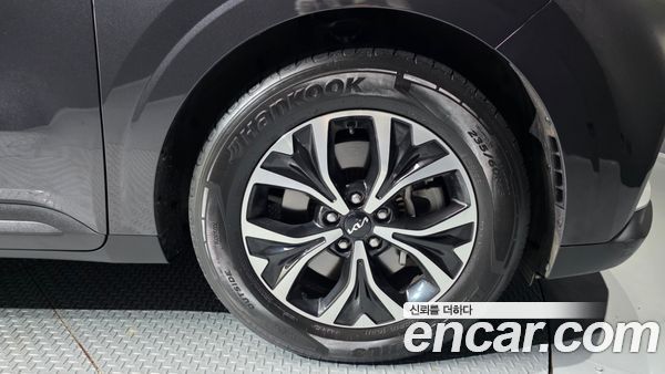 Kia Carnival 2021, фото 5
