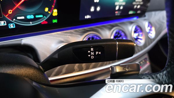 Mercedes-Benz CLS 2023, фото 8