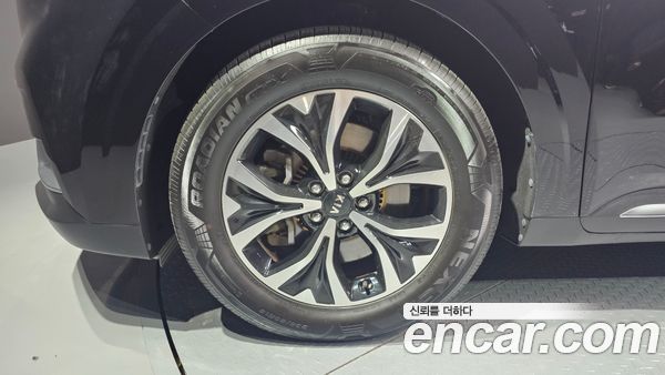 Kia Carnival 2021, фото 5