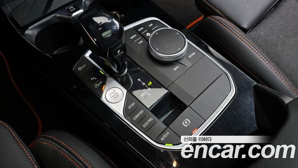 BMW 1 Series 2021, фото 9