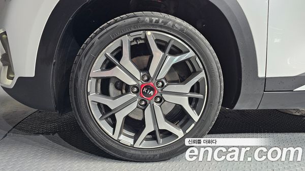 Kia Seltos 2022, фото 5